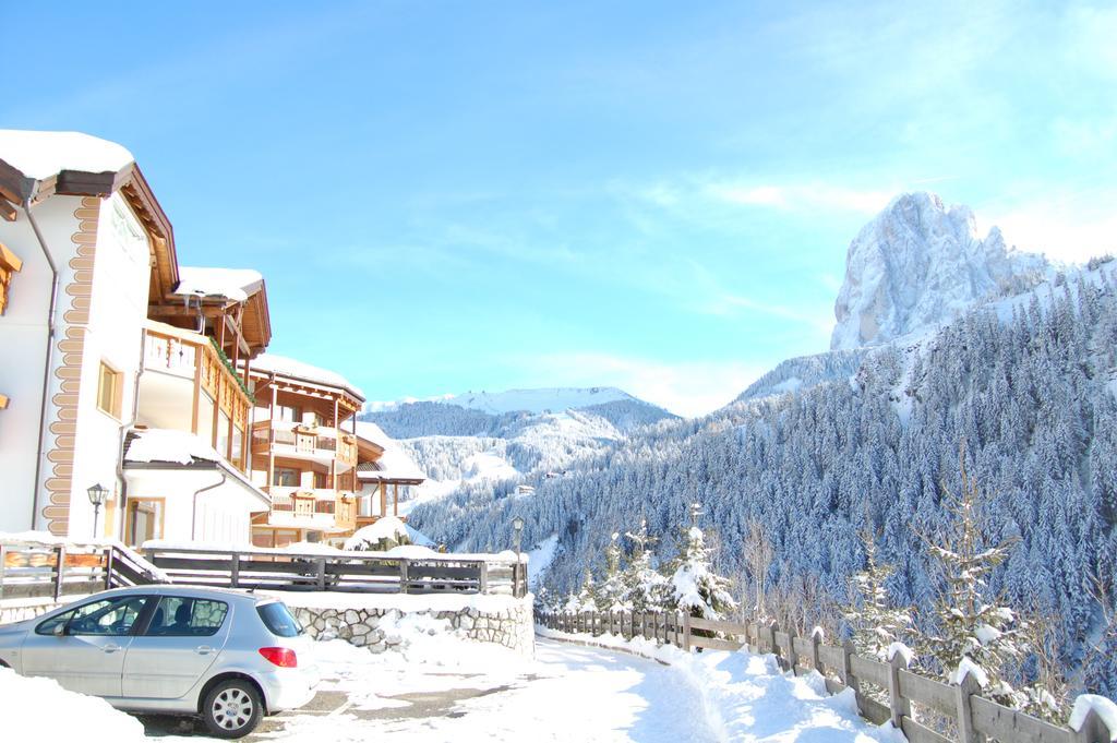 斯奥瓦拉酒店 Santa Cristina Val Gardena 外观 照片