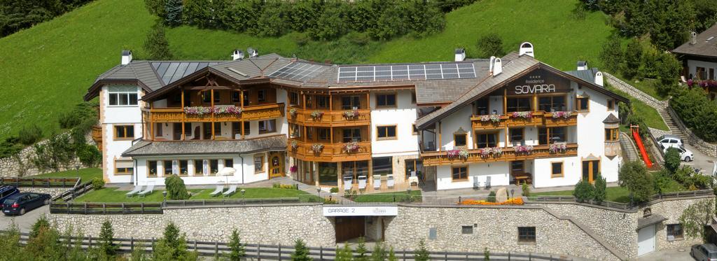 斯奥瓦拉酒店 Santa Cristina Val Gardena 外观 照片
